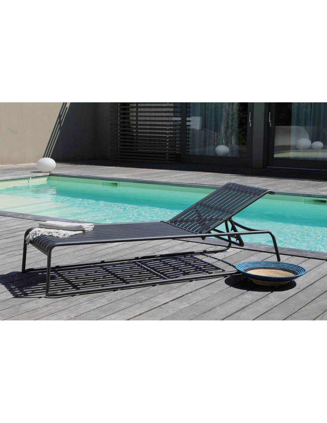 Lit De Soleil Vero - Aluminium - Graphite 2 Lit De Soleil Vero - Aluminium - Graphite – Image 2