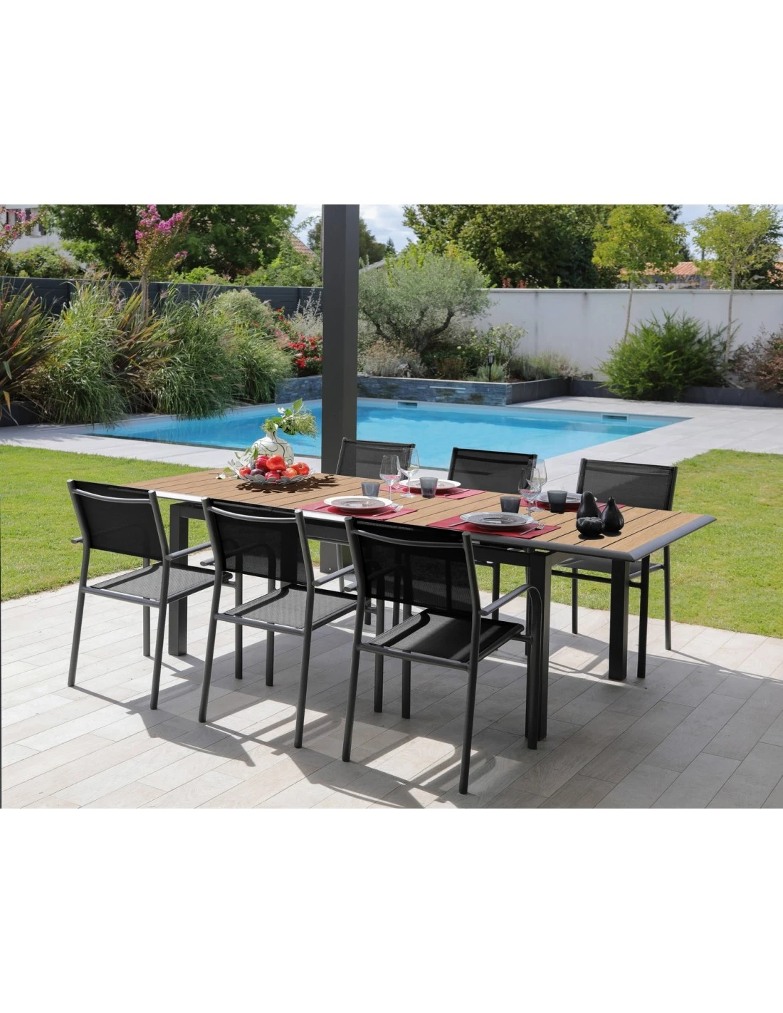 Table Louisiane II Extensible - Aluminium Graphite Plateau OAK - L.187/247 X L.100 X H.76 Cm 1 Table Louisiane II Extensible - Aluminium Graphite Plateau OAK - L.187/247 X L.100 X H.76 Cm